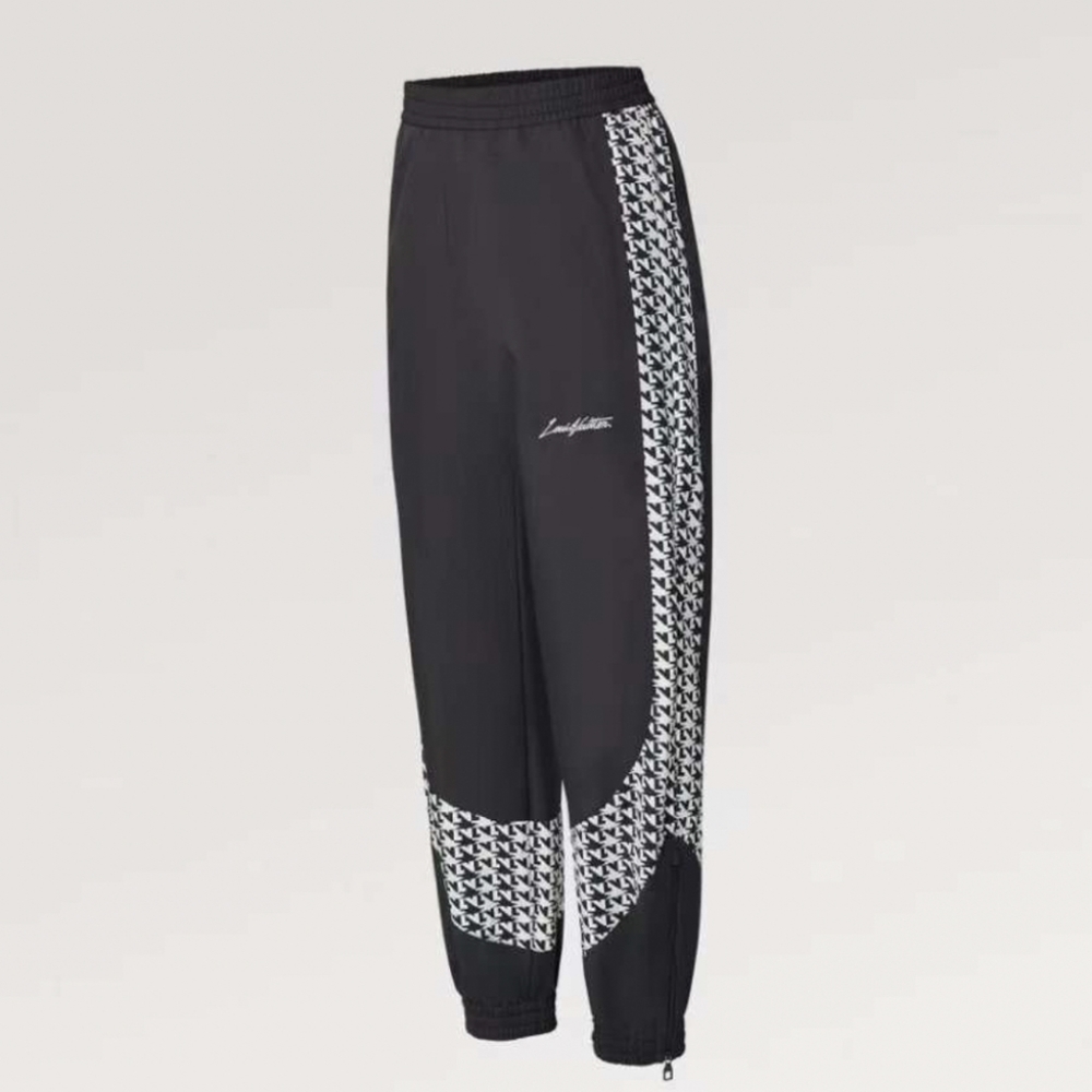 Louis Vuitton Technical Jogpants 1AAT7H Sz L